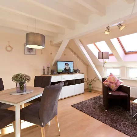 Kietzspeicher App 38 * Βάρεν